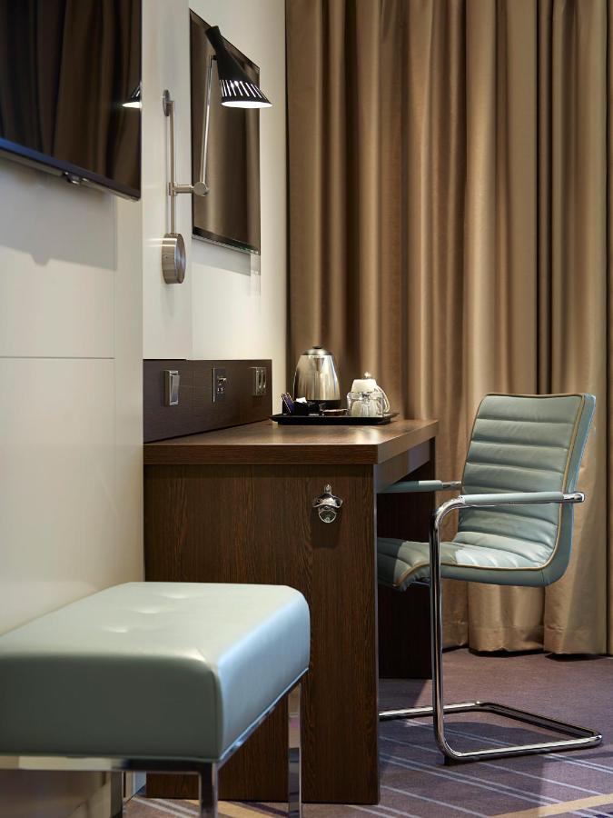 Premier Inn Karlsruhe City Am Wasserturm Екстериор снимка